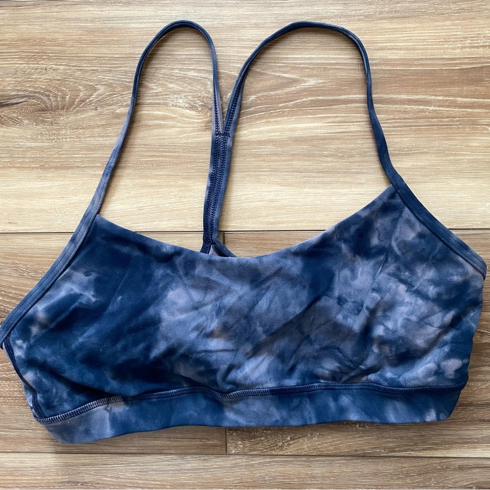 lululemon athletica Women's Tie-Dye Sports Bra - blue and blue